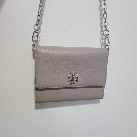 Tory Burch Flap Crossbody Gray Leather Chain Link Strap - Picture 1 of 11
